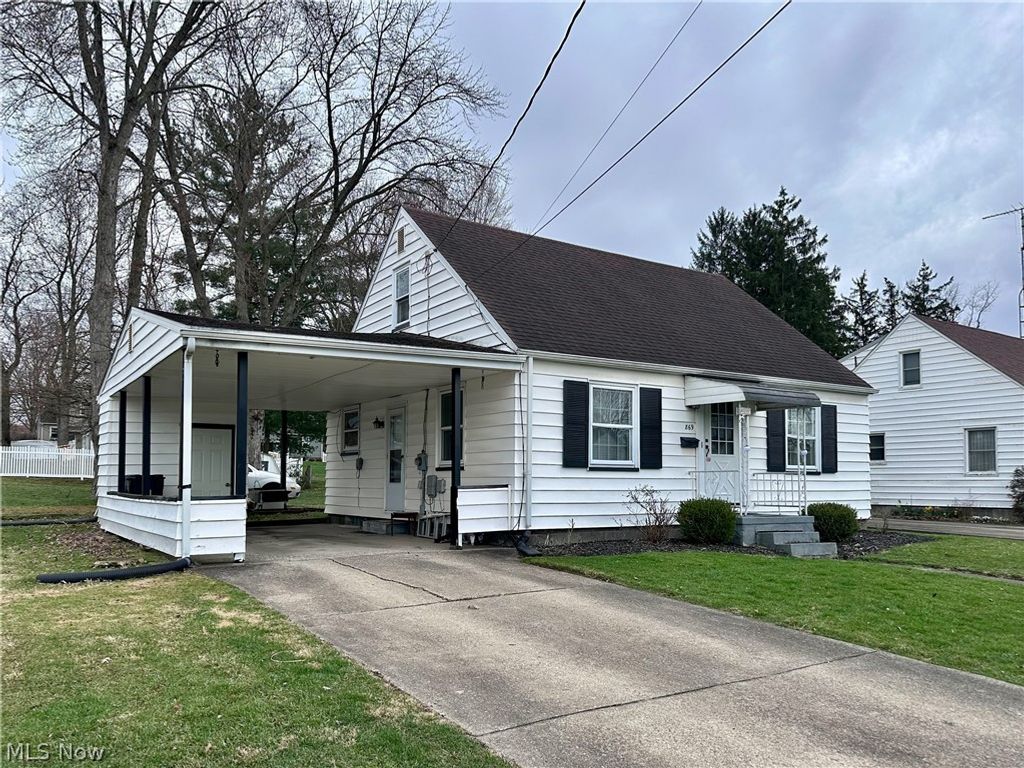 869 Frederick Street, Niles, OH 44446