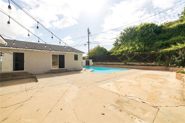 2126 Fairhill Drive, Rancho Palos Verdes, CA 90275