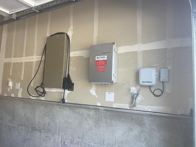 1424 Willowedge Way, Stockton, CA 95206