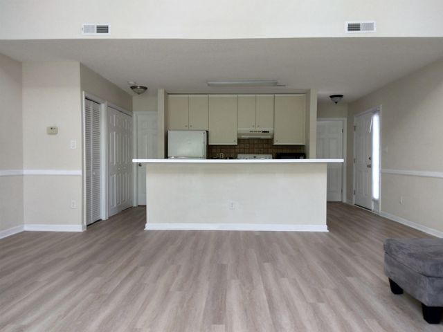 4357 Spa Dr Apt 107, Little River, SC 29566