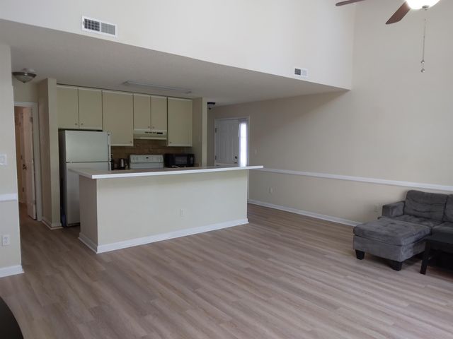 4357 Spa Dr Apt 107, Little River, SC 29566