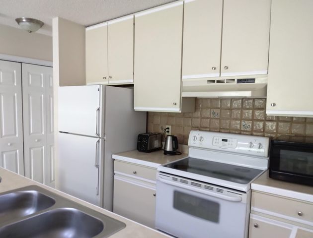 4357 Spa Dr Apt 107, Little River, SC 29566