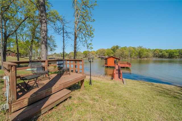 343 County Road 2938 N, Pittsburg, TX 75686