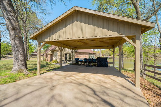 343 County Road 2938 N, Pittsburg, TX 75686