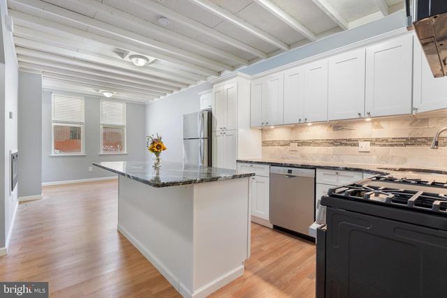 714 S RANDOLPH ST, Philadelphia, PA 19147