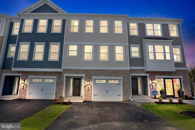 103 HIGHER ROCK CT, North Wales, PA 19454
