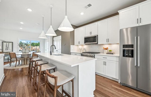 1203 BEAR OAK LN, Laurel, MD 20724