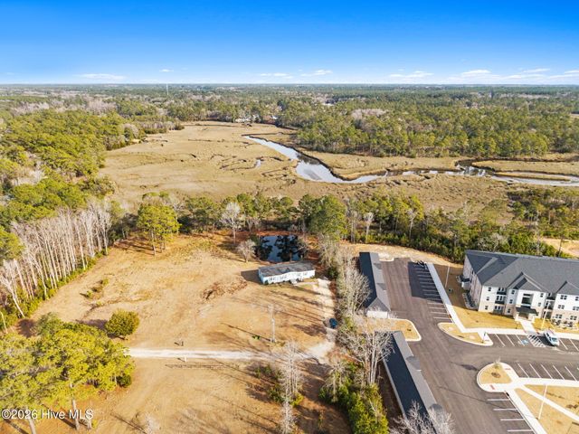 240 Edgewater Drive SW, Shallotte, NC 28470