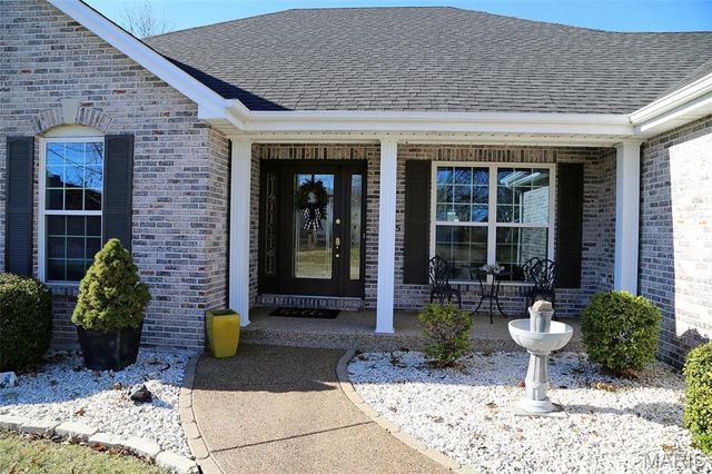 1365 Presidents Landing Drive, O'fallon, MO 63366