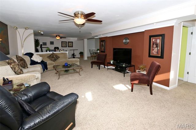 1365 Presidents Landing Drive, O'fallon, MO 63366