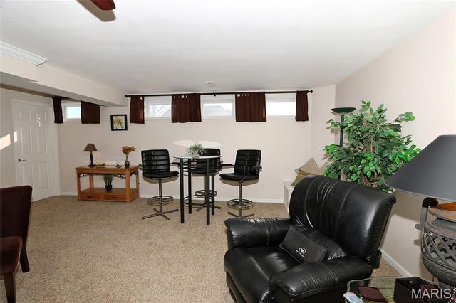 1365 Presidents Landing Drive, O'fallon, MO 63366