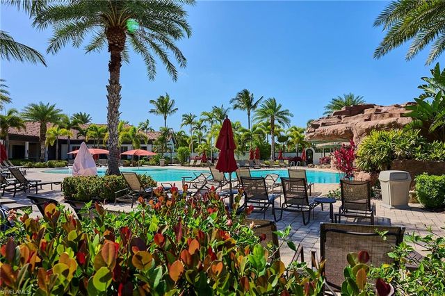 28074 Edenderry CT, Bonita Springs, FL 34135