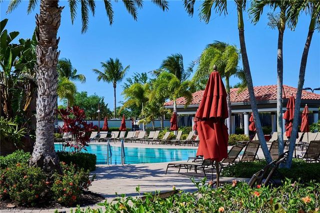 28074 Edenderry CT, Bonita Springs, FL 34135