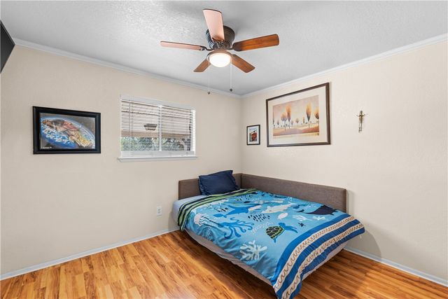 4220 Wandering Creek Dr, Corpus Christi, TX 78410