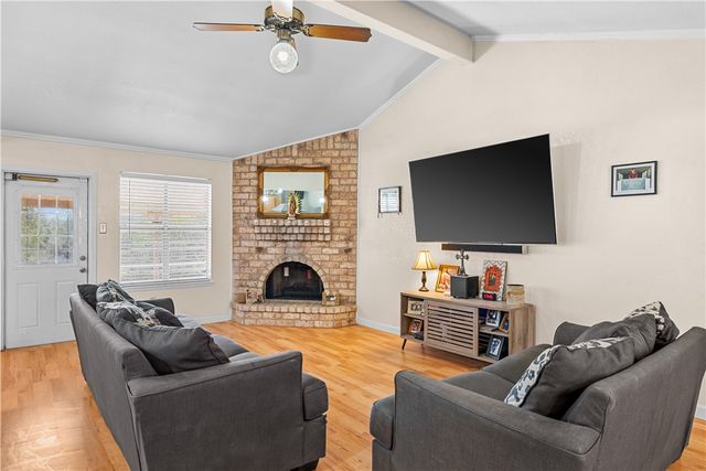 4220 Wandering Creek Dr, Corpus Christi, TX 78410