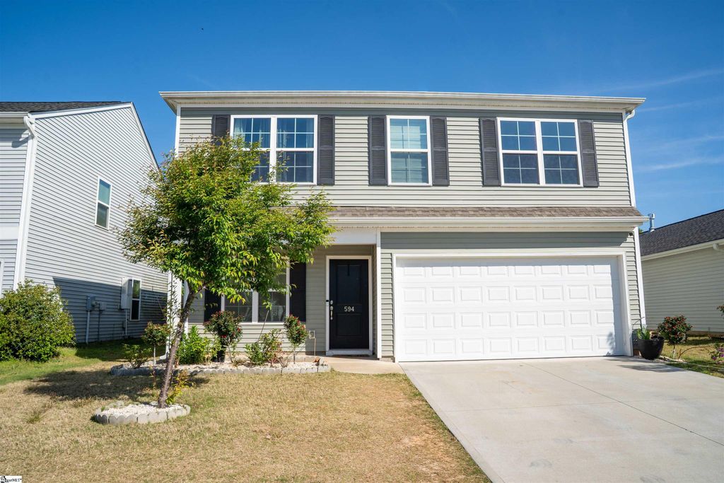 594 Ridgeville Crossing Drive, Inman, SC 29349