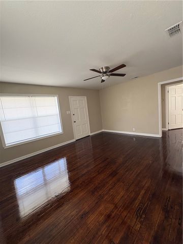 1341 Daytona Dr, Corpus Christi, TX 78415