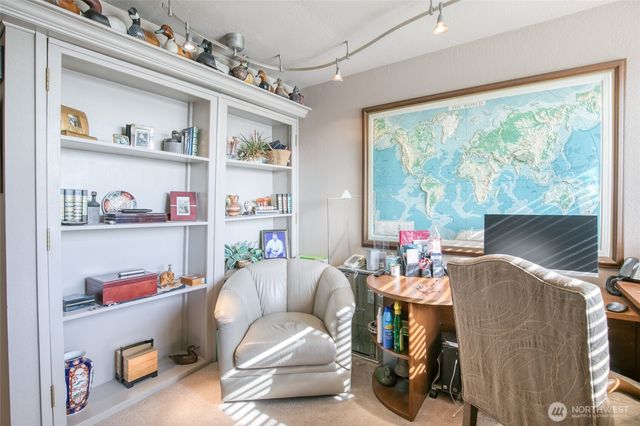 300 Beacon Hill Drive, Hoquiam, WA 98550