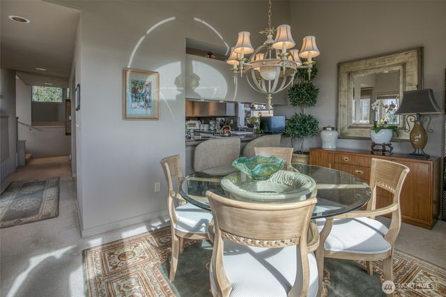 300 Beacon Hill Drive, Hoquiam, WA 98550