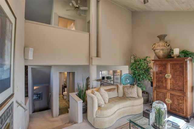 300 Beacon Hill Drive, Hoquiam, WA 98550