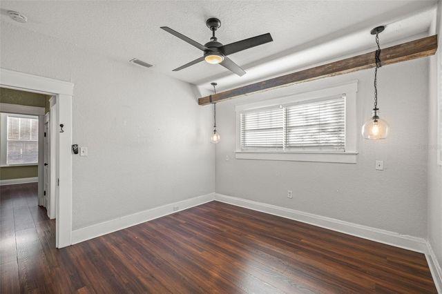 806 E GENESEE STREET, Tampa, FL 33603