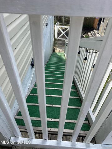 11013 Gull Street, Bay Saint Louis, MS 39520