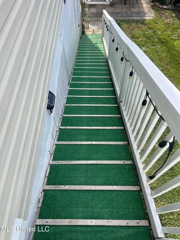 11013 Gull Street, Bay Saint Louis, MS 39520