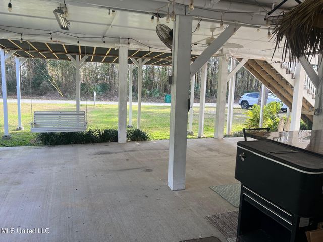 11013 Gull Street, Bay Saint Louis, MS 39520