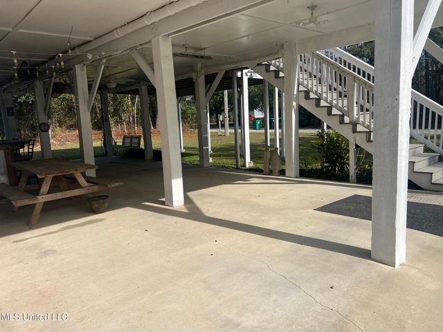 11013 Gull Street, Bay Saint Louis, MS 39520