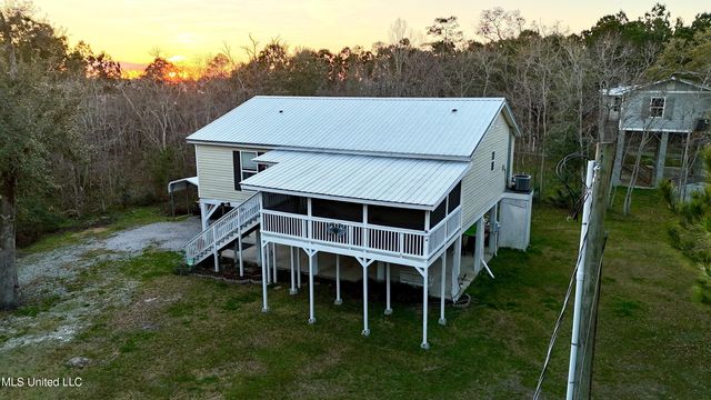 11013 Gull Street, Bay Saint Louis, MS 39520