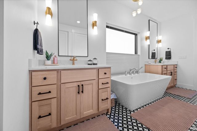 669 S 150 E, Mantua, UT 84324