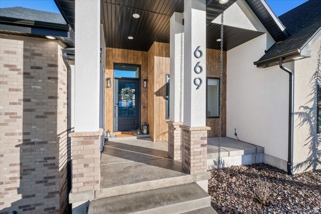 669 S 150 E, Mantua, UT 84324