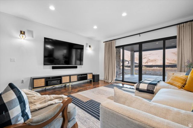 669 S 150 E, Mantua, UT 84324