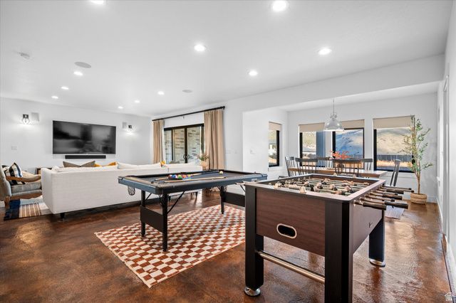 669 S 150 E, Mantua, UT 84324