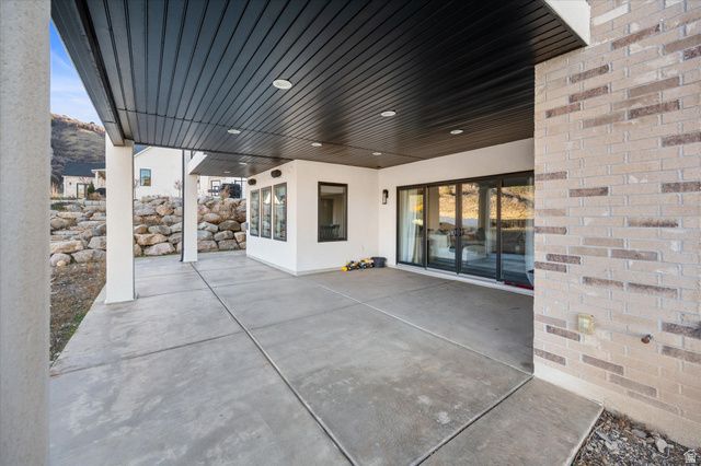 669 S 150 E, Mantua, UT 84324