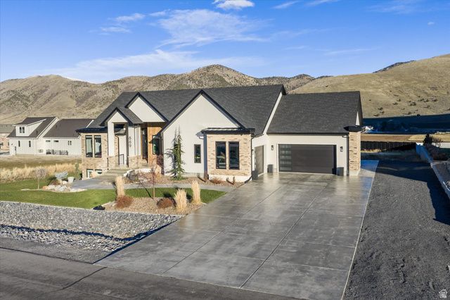 669 S 150 E, Mantua, UT 84324