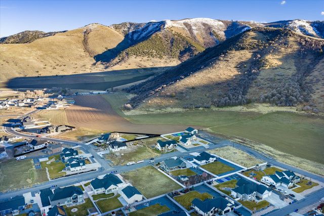 669 S 150 E, Mantua, UT 84324