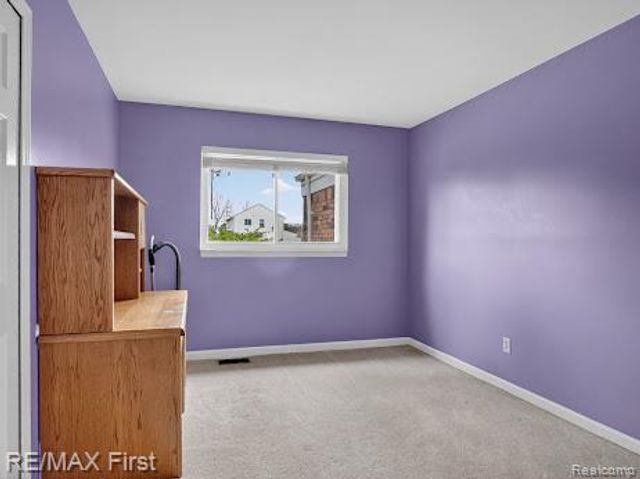 42446 Sycamore Drive, Sterling Heights, MI 48313