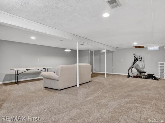 42446 Sycamore Drive, Sterling Heights, MI 48313