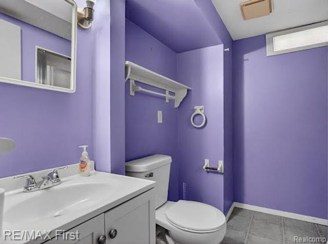 42446 Sycamore Drive, Sterling Heights, MI 48313