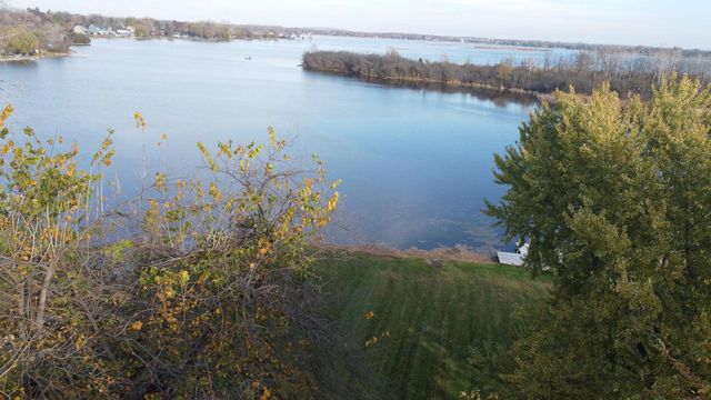 7715 W Wind Lake ROAD, Wind Lake, WI 53185