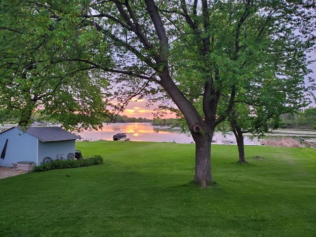 7715 W Wind Lake ROAD, Wind Lake, WI 53185