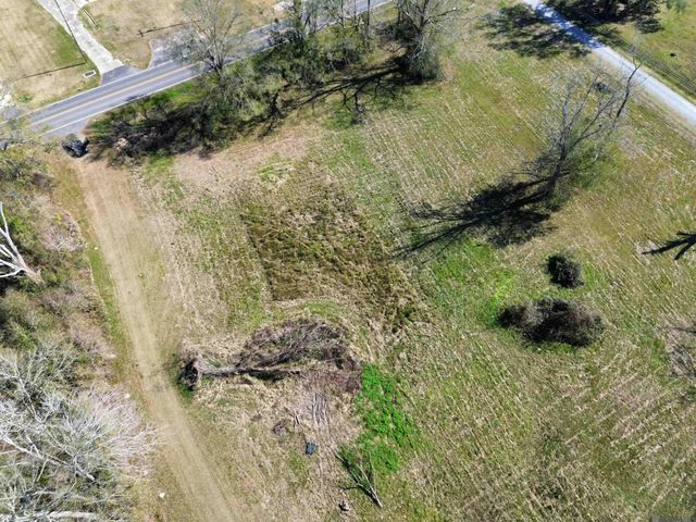 10013 E La Hwy 936, St Amant, LA 70774