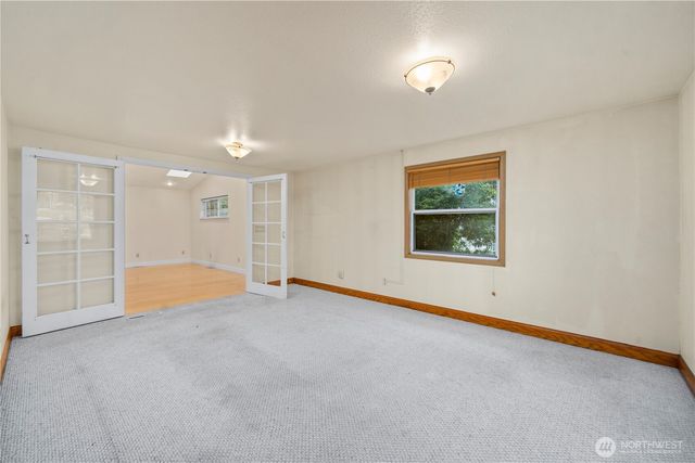 18504 8th Avenue NE, Shoreline, WA 98155