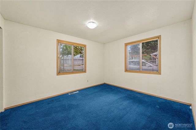 18504 8th Avenue NE, Shoreline, WA 98155