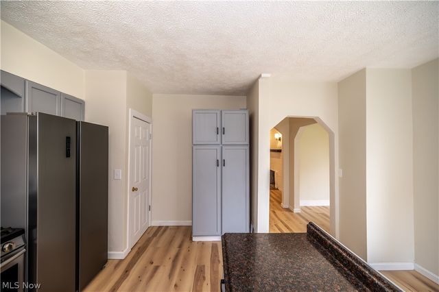 47 S Beverly Avenue, Austintown, OH 44515