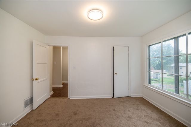 47 S Beverly Avenue, Austintown, OH 44515