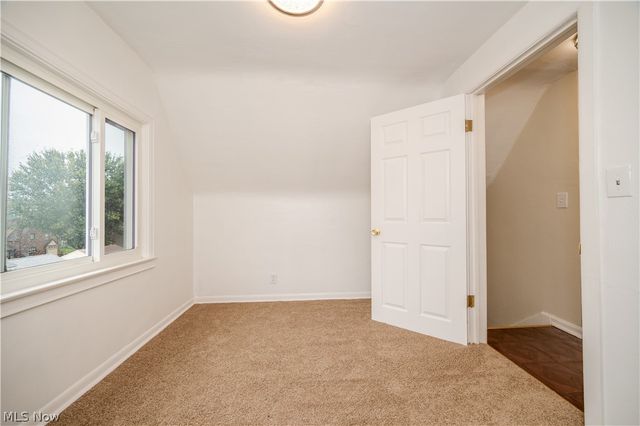 47 S Beverly Avenue, Austintown, OH 44515