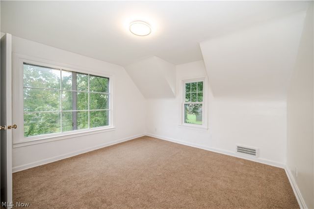 47 S Beverly Avenue, Austintown, OH 44515
