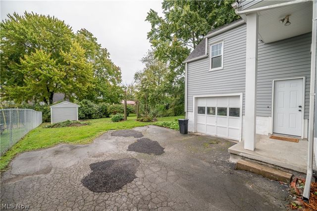 47 S Beverly Avenue, Austintown, OH 44515